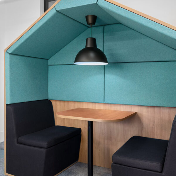 condo-booth_001