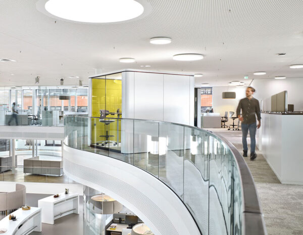 se-cube_001 se-cube_001